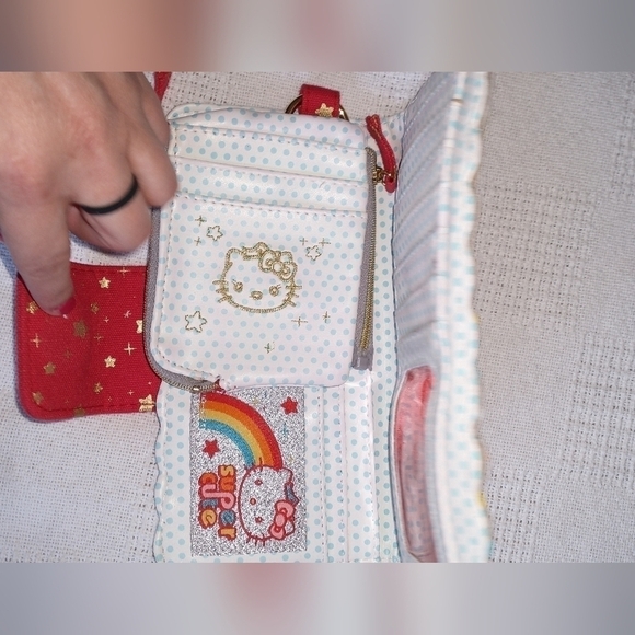 Hello Kitty Retro Purse Wallet Rainbow 🌈 Cloud Cute Good Condition - Picture 7 of 9